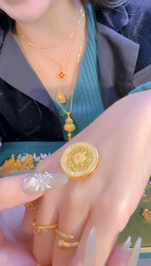 六字真言罗盘吊坠4.32 （附带礼盒包装）