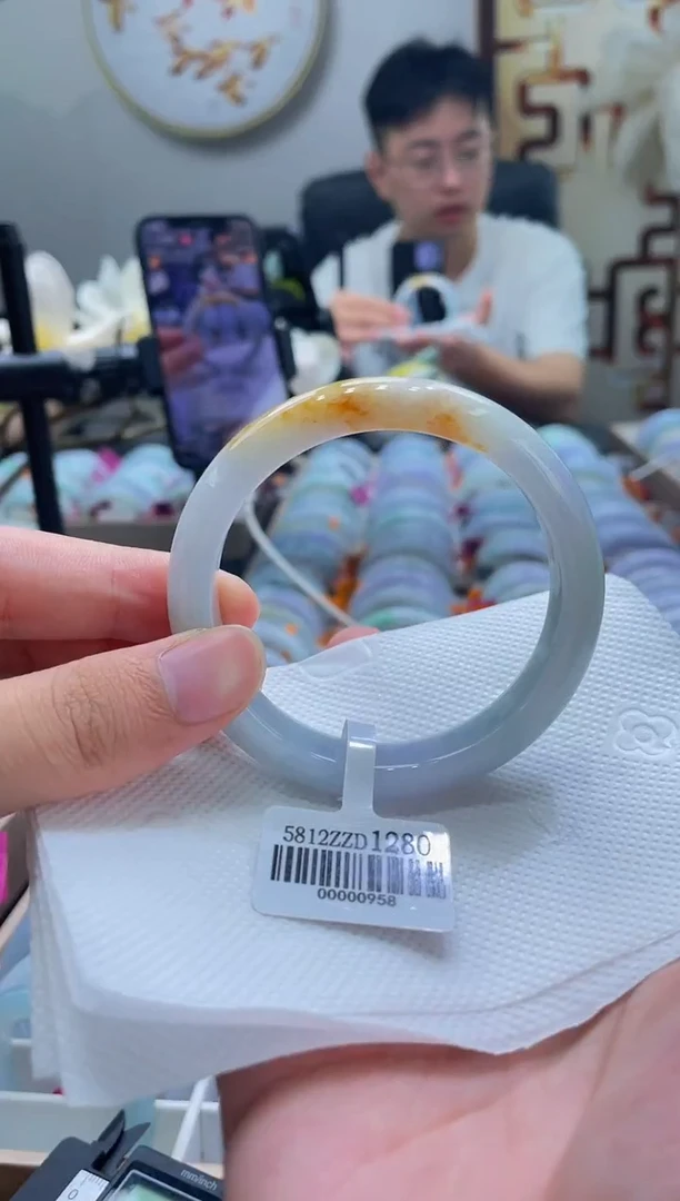 未镶嵌手镯翡翠108-58