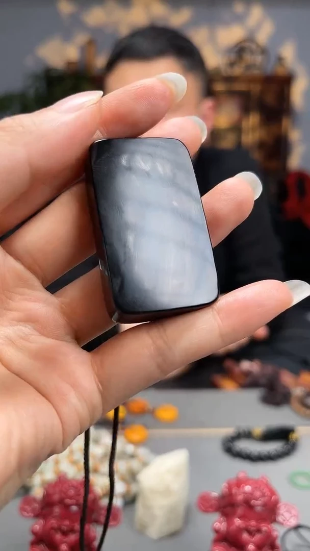 【闪购商品】和田玉颈饰未镶嵌30x50mm拍一发一多样性发货