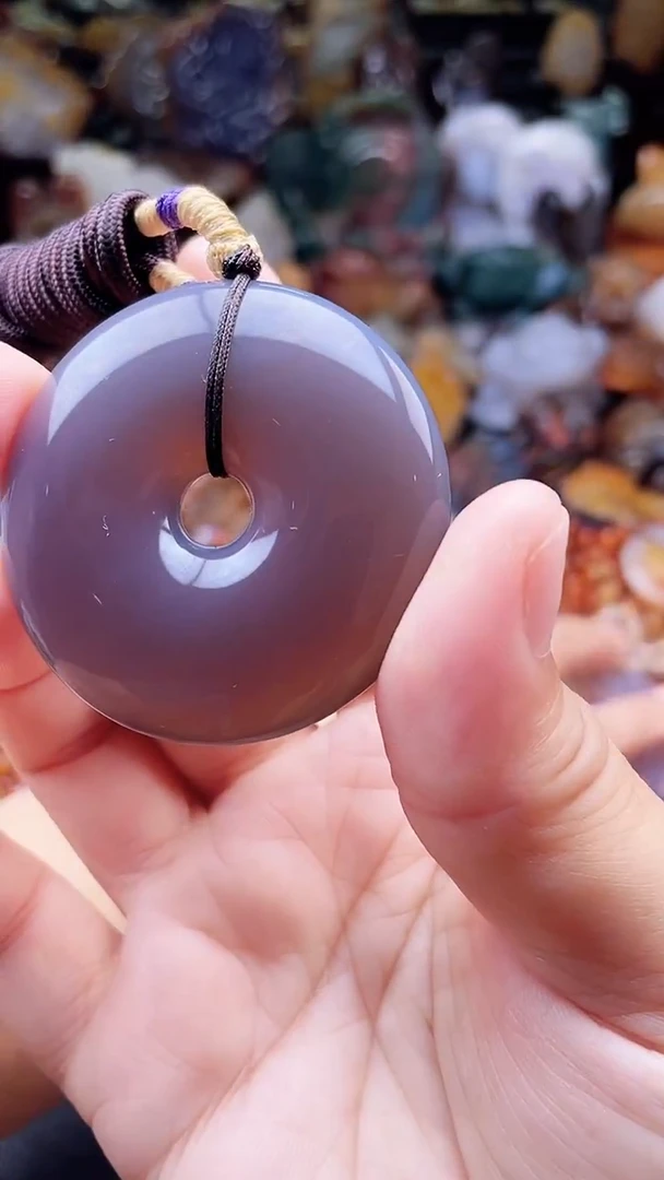 玛瑙/玉髓颈饰未镶嵌AA