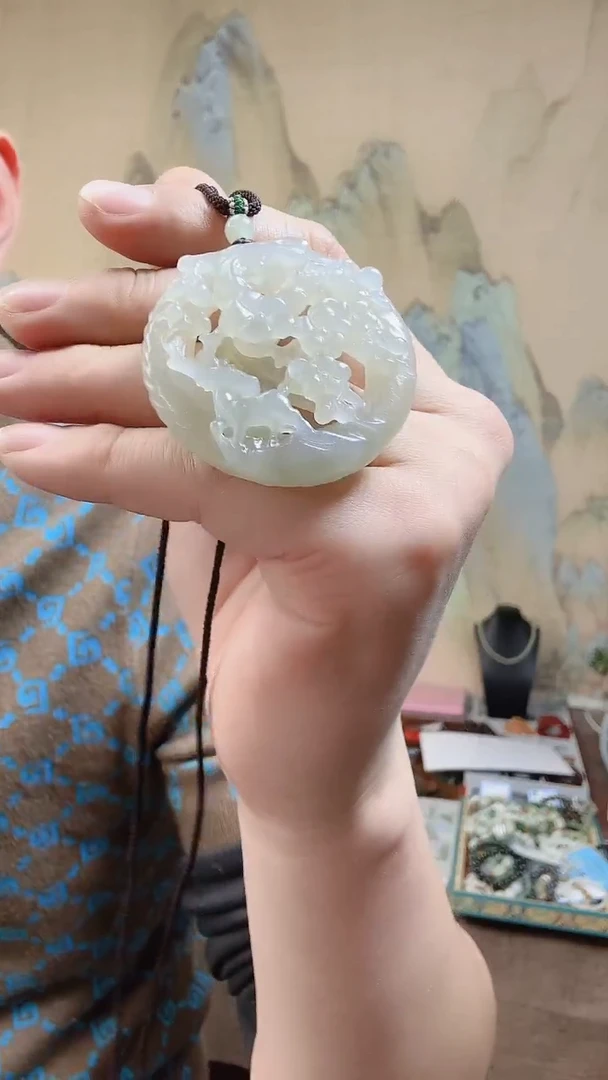 【闪购商品】和田玉颈饰未镶嵌.