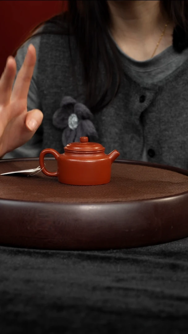 茶壶紫砂LTF110232孟臣德钟朱泥100cc