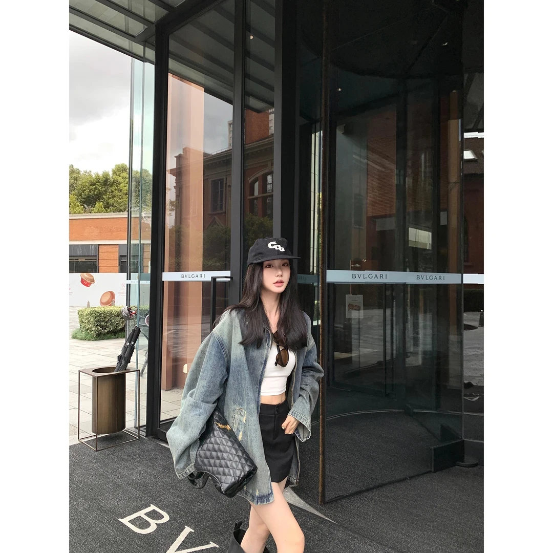 区区欧阳 做旧磨破牛仔外套女秋季新款休闲宽松美式复古夹克上衣