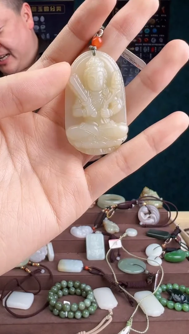 【闪购商品】和田玉颈饰未镶嵌ZZ 拍一发一 多样性发货