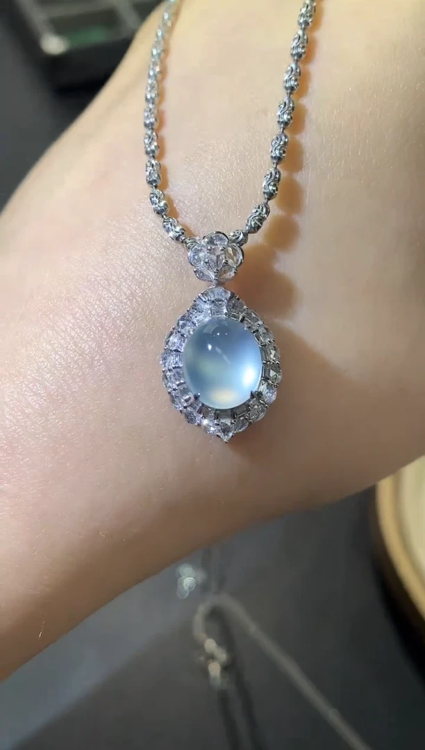 吊坠(不含链)18K金镶嵌翡翠用****7A60|23800