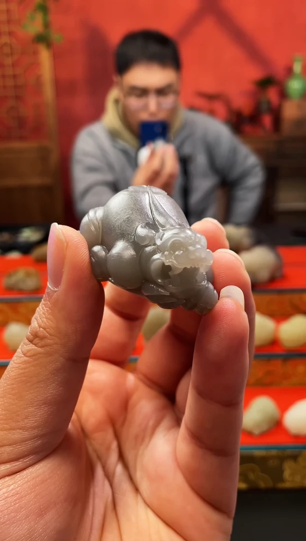 吊坠(赠链)未镶嵌和田玉漏**袄貔貅