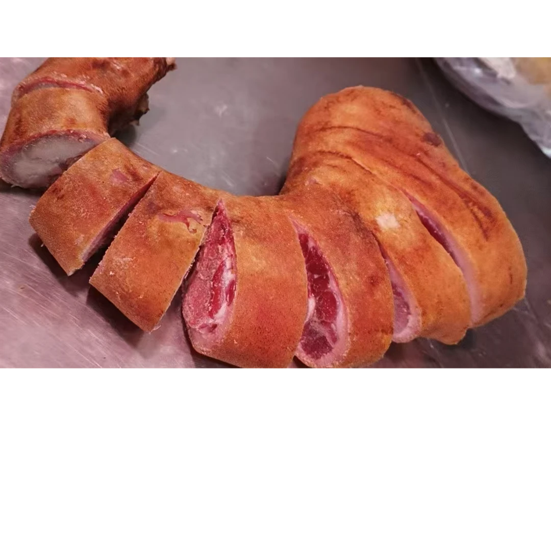 重庆城口县农户自养慢炕腊猪蹄（整根猪腿）