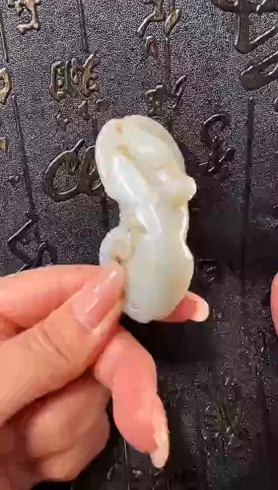 颈饰未镶嵌和田玉11111111