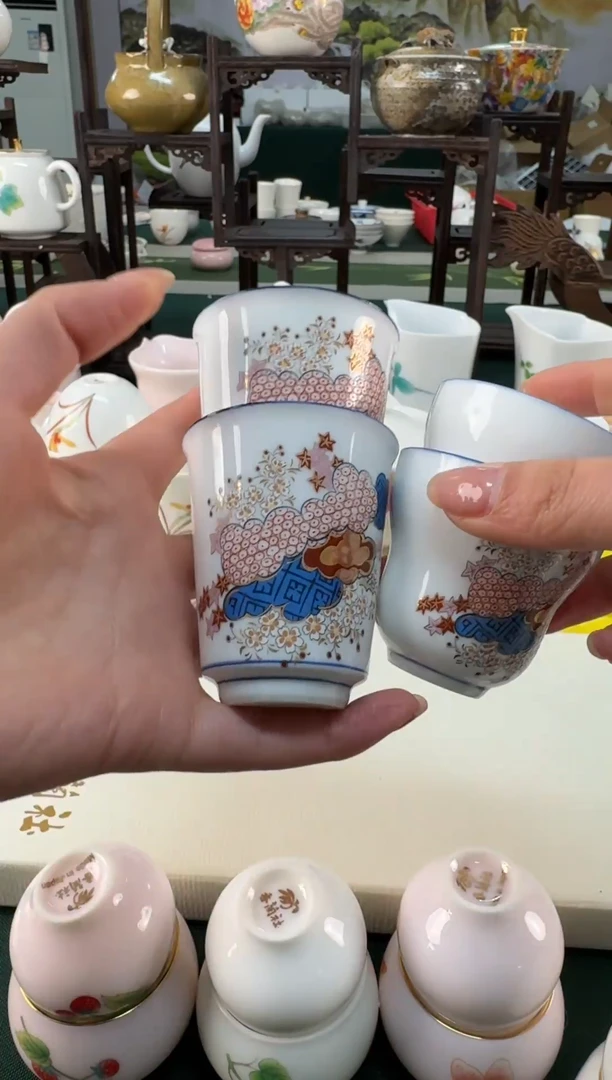 【闪购商品】瓷器 ······.......