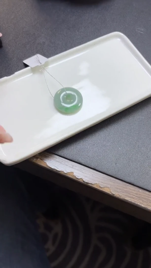 未镶嵌挂件翡翠发一件CH230