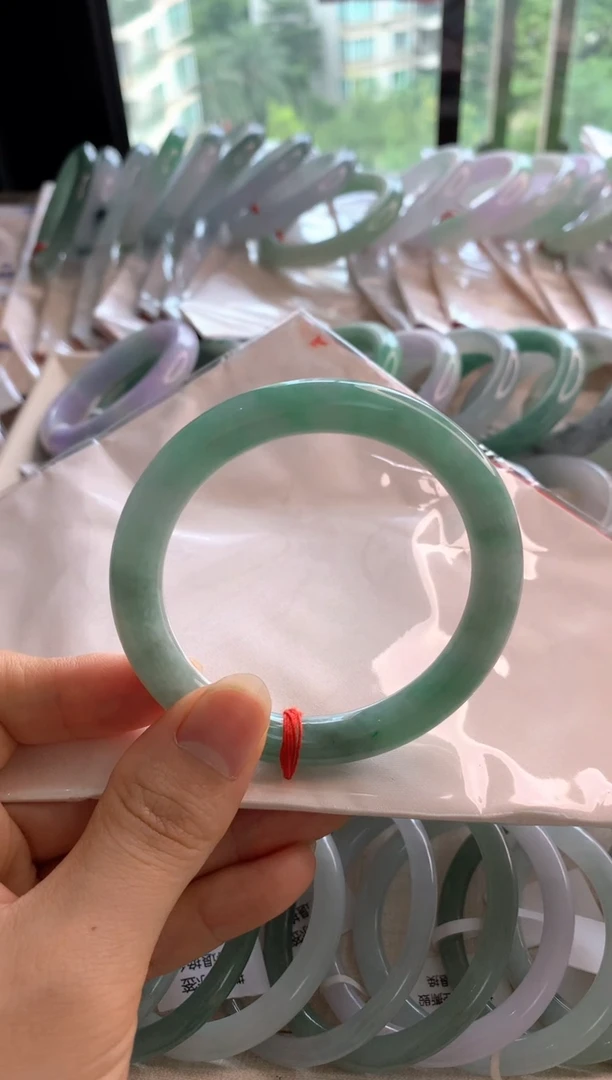 未镶嵌手镯翡翠56圆条