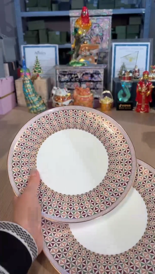 【闪购商品】杯79歌剧院中盘套二（粉）