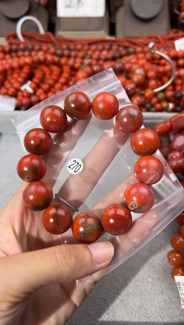 南红玛瑙手串未镶嵌永**弃17+