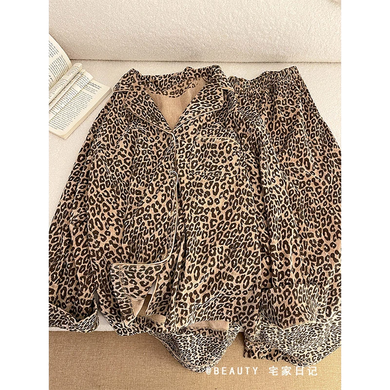 高级感网红风豹纹印花珊瑚绒睡衣女秋冬款女士家居服两件套可出门