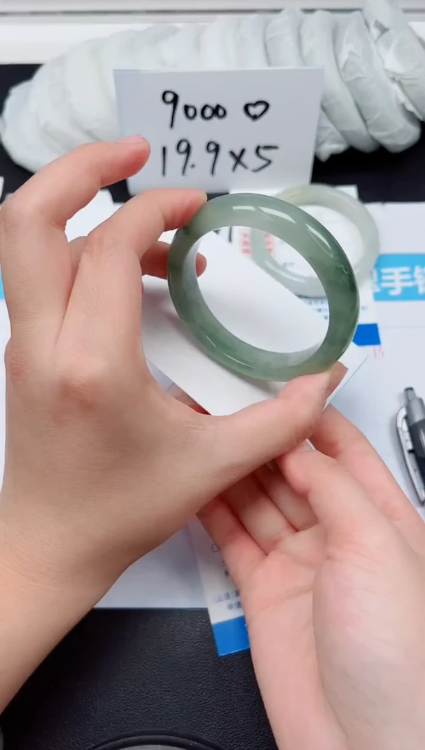 【闪购商品】石英质玉手镯未镶嵌G58-54.2