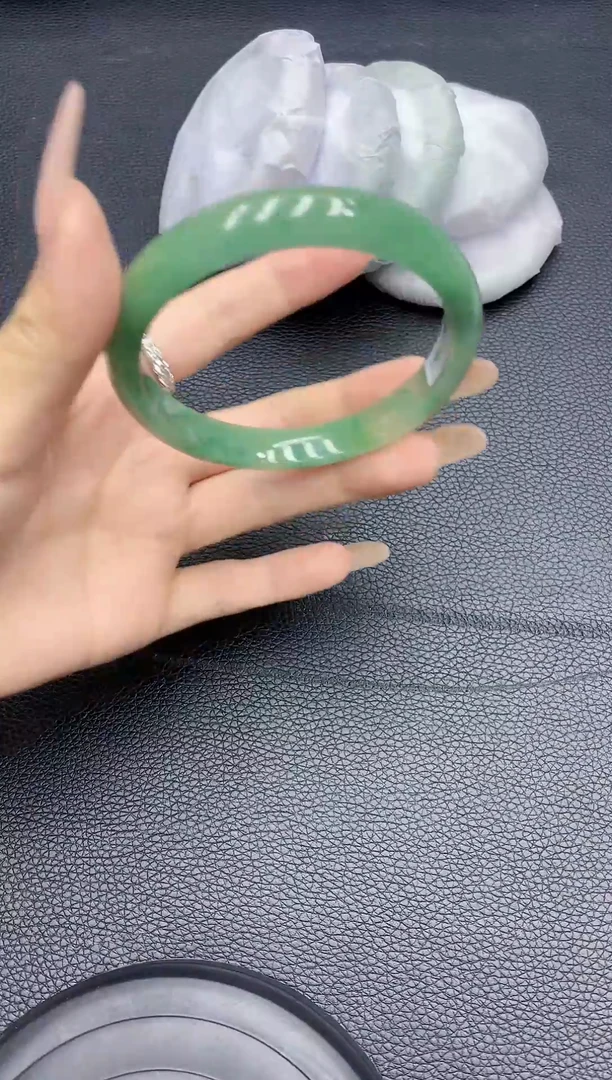 高冰透美人手镯 所见即所得16