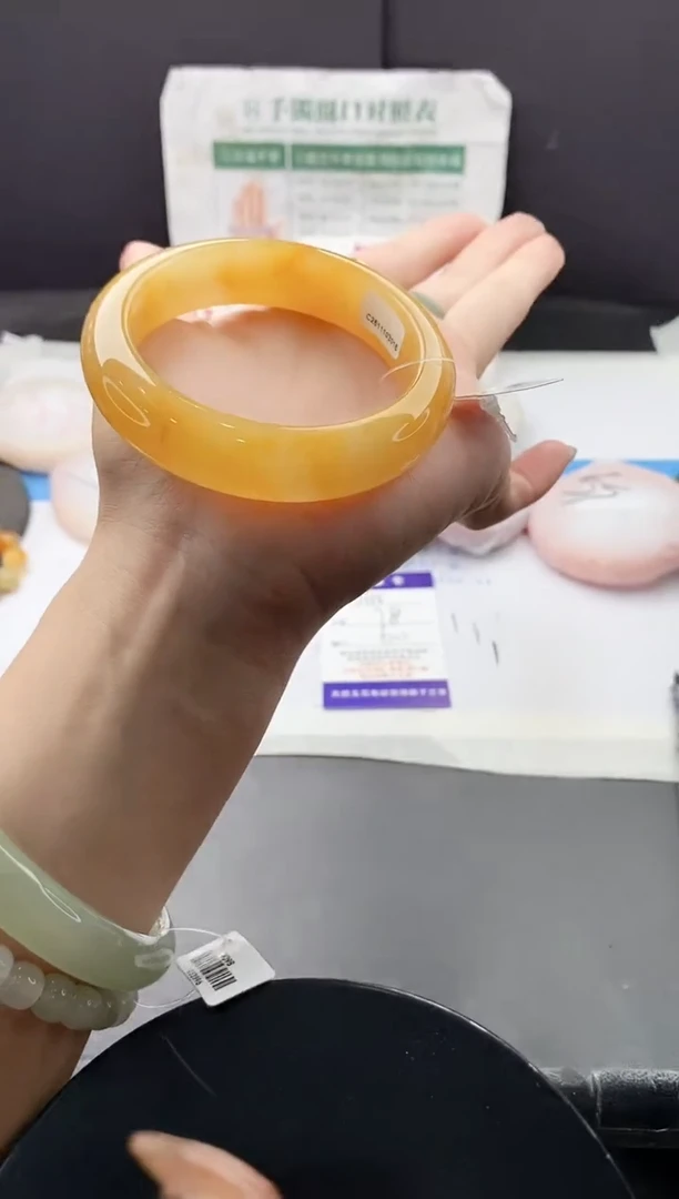 未镶嵌手镯石英质玉j115-HB60+