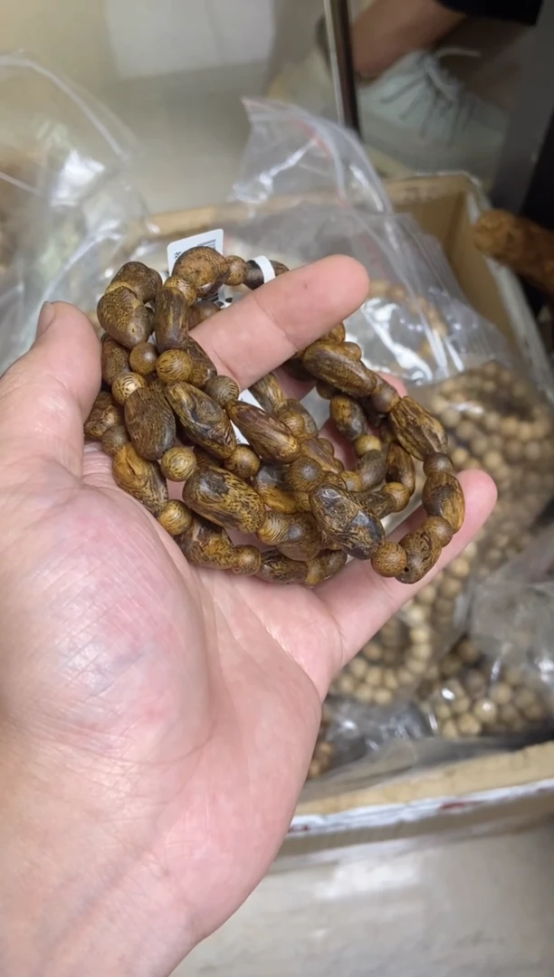 手串沉香海南红金猊随型单圈留疤虫漏多样性发其一