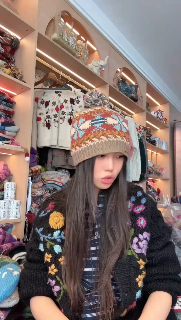 羊毛小风车单球帽