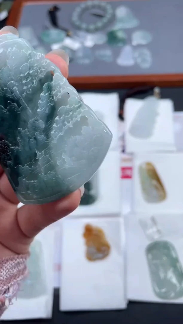 【闪购商品】定制翡翠未镶嵌01-17HDJT0133177