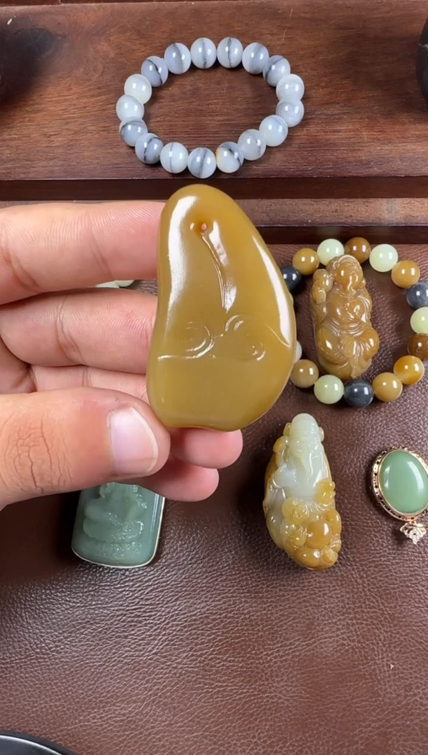 未镶嵌和田玉挂件挂件