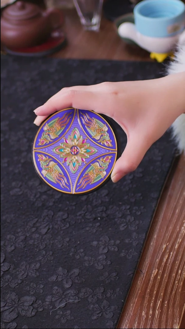 壹藏贰宝有凤来仪图案杯垫一片