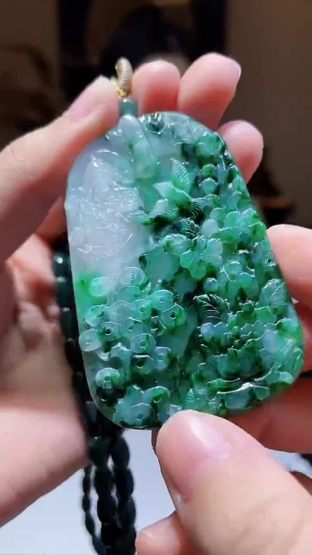 未镶嵌定制翡翠吊坠72