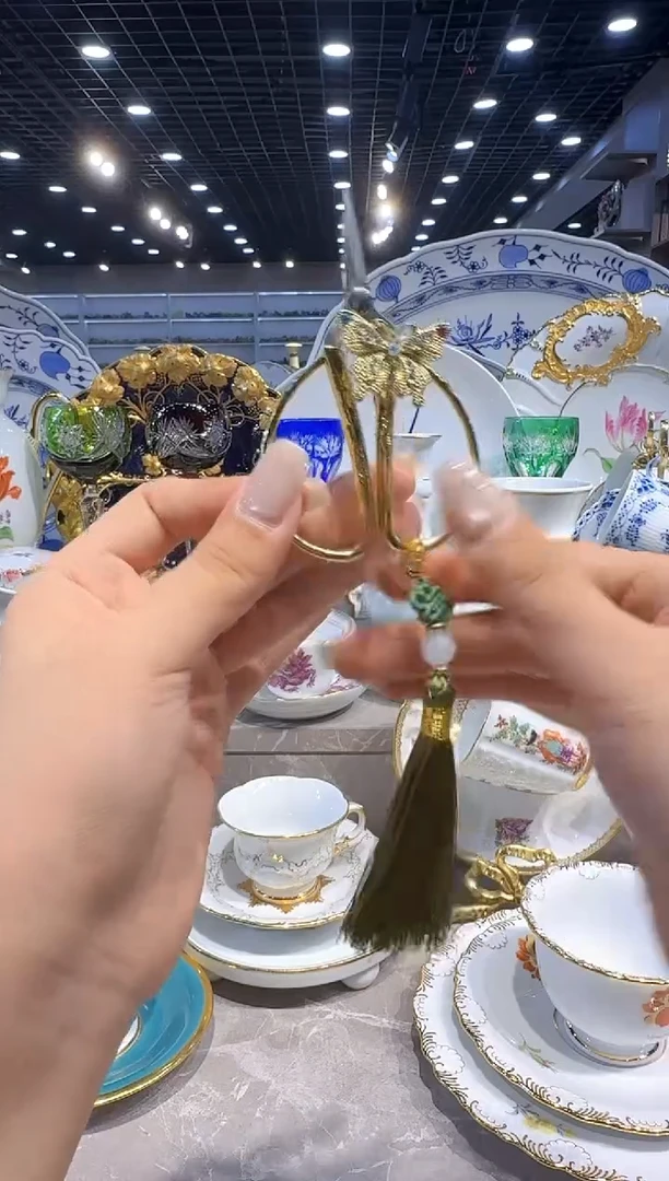 骨瓷娜娜中古瓷器如图所示80