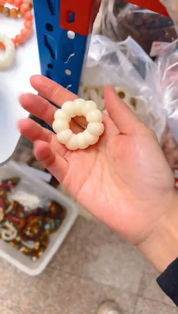 吊坠菩提根/象牙果白色手捻