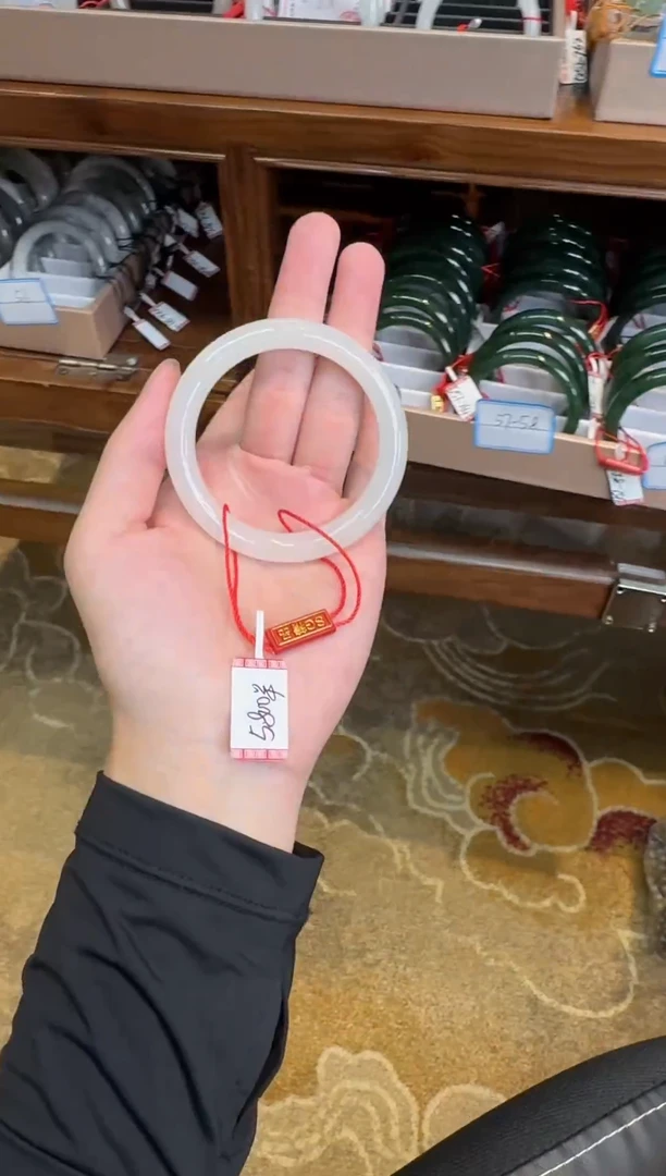 未镶嵌手镯和田玉56-750