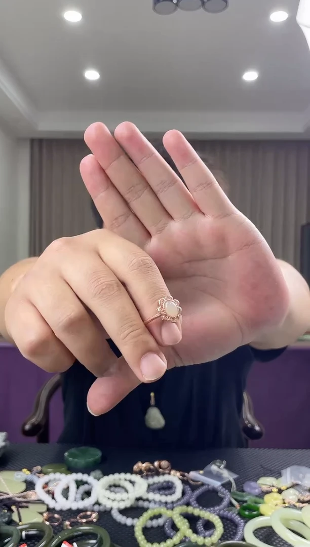 和田玉未镶嵌颈饰天然和田玉  11