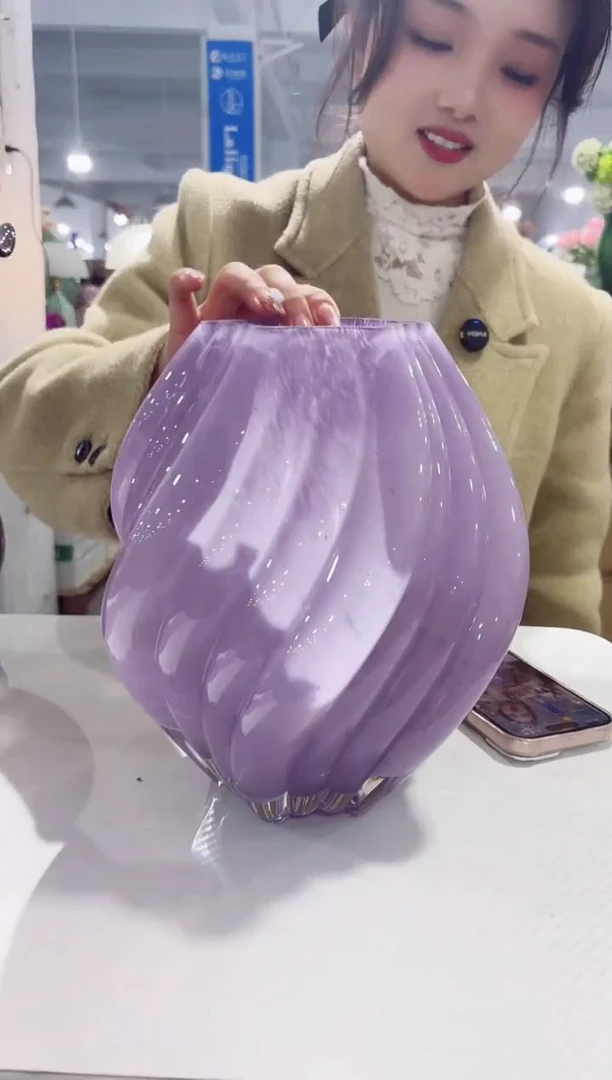 【闪购商品】无铅玻璃私花主义花瓶微瑕-REWB