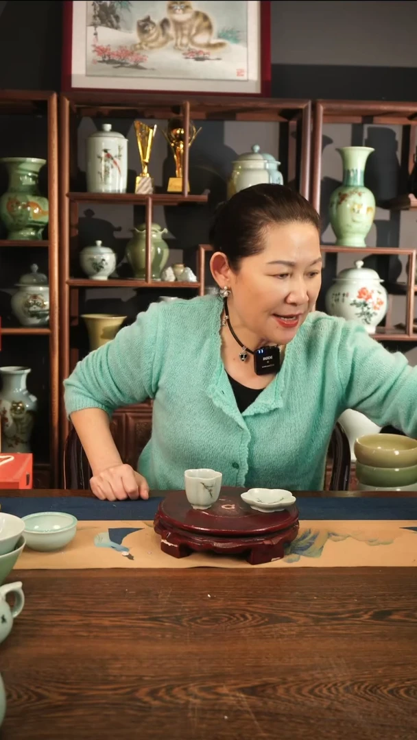 釉中彩 一杯一托（桃花