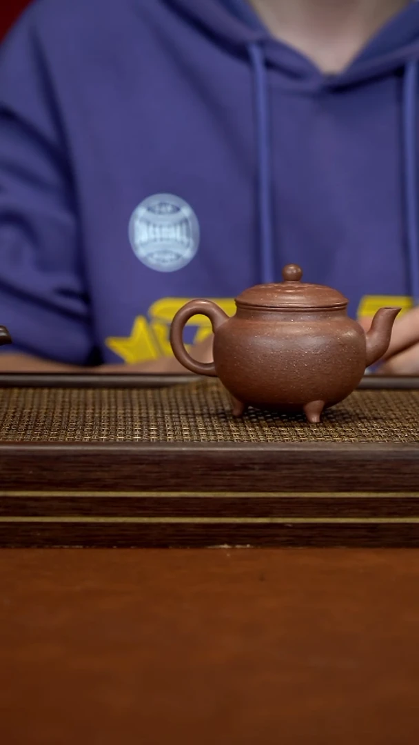 茶壶紫砂三足   大彬如意