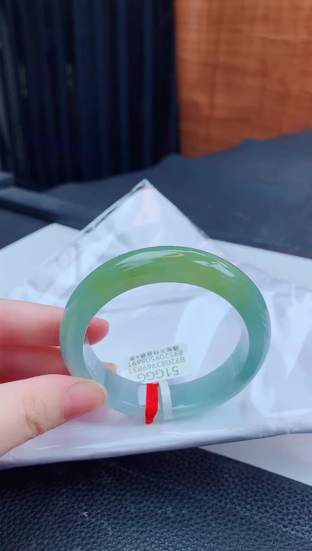翡翠手镯未镶嵌缅甸天然翡翠A货手镯