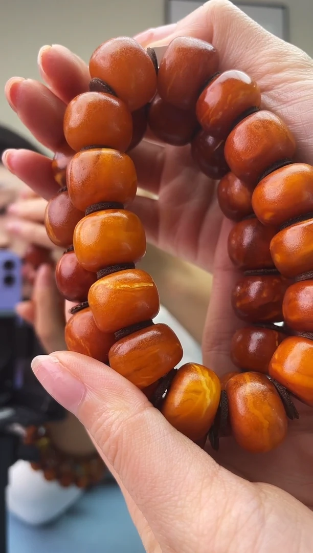 琥珀未镶嵌珠宝奇石T047 18假一罚十，多样性发一件