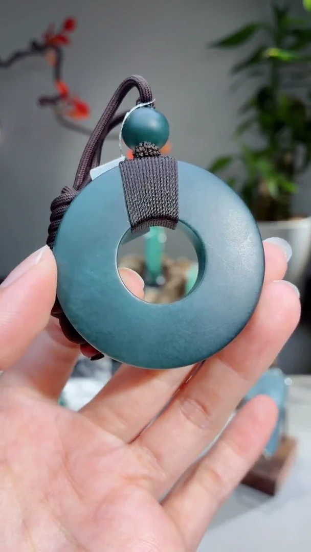 翡翠未镶嵌颈饰天然A货翡翠-磨砂抛平安扣