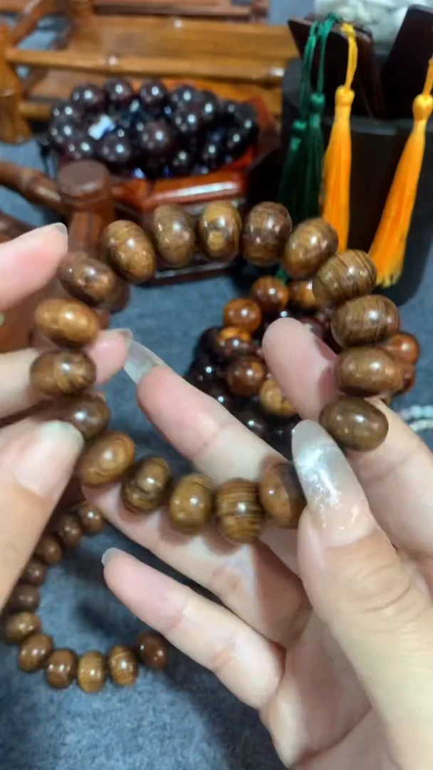木福利     手串