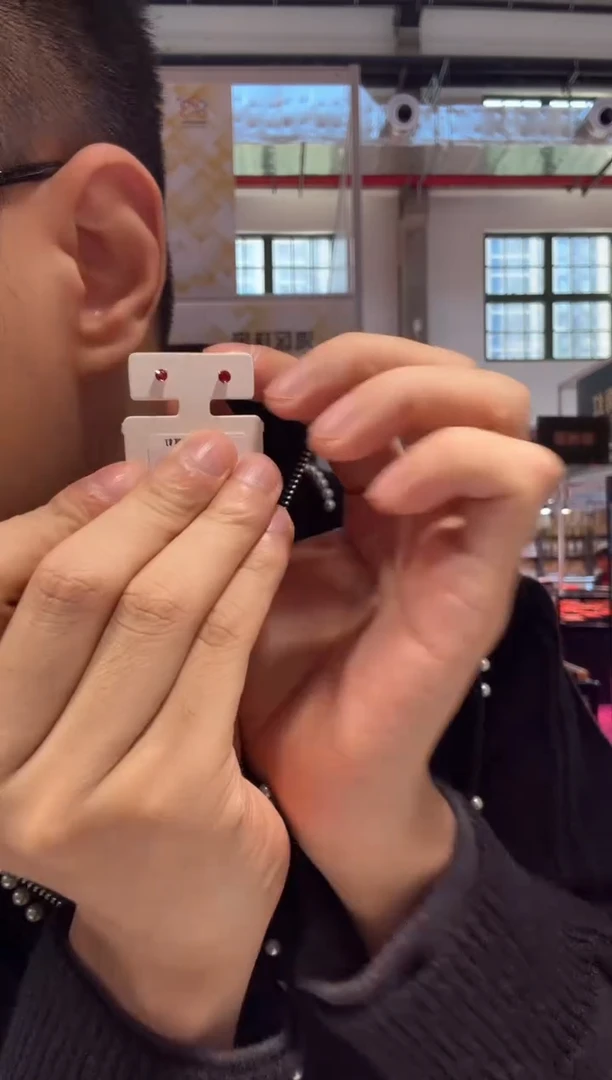 18K金镶嵌耳饰定制红宝石AA20144