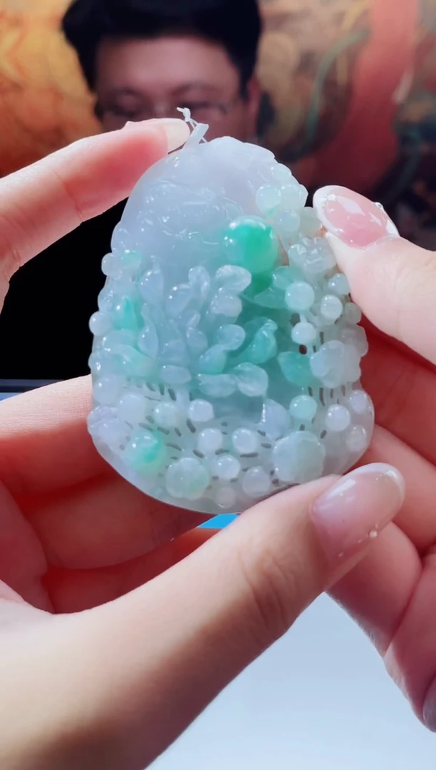 颈饰未镶嵌翡翠翡翠多样性发其一