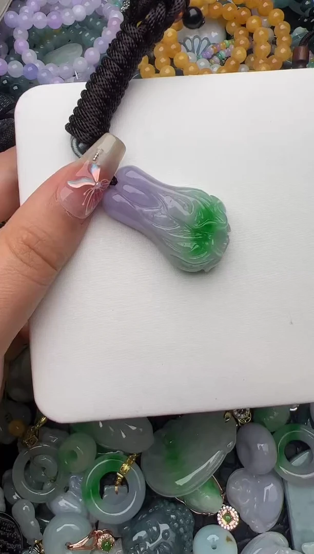 翡翠未镶嵌颈饰天然缅甸翡翠吊坠