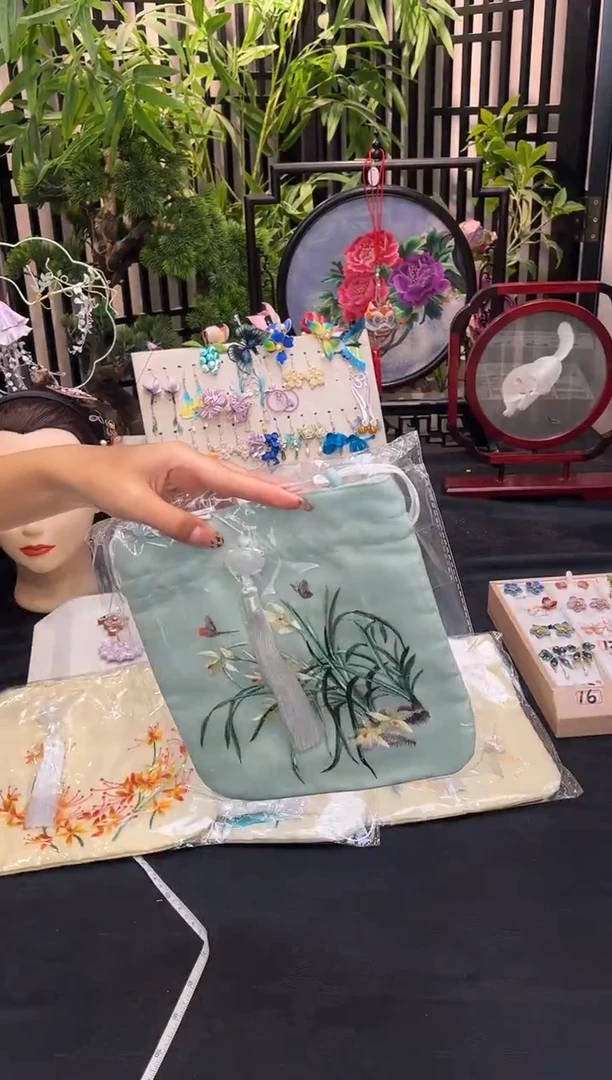 织绣媛*_非遗手工苏绣饰品