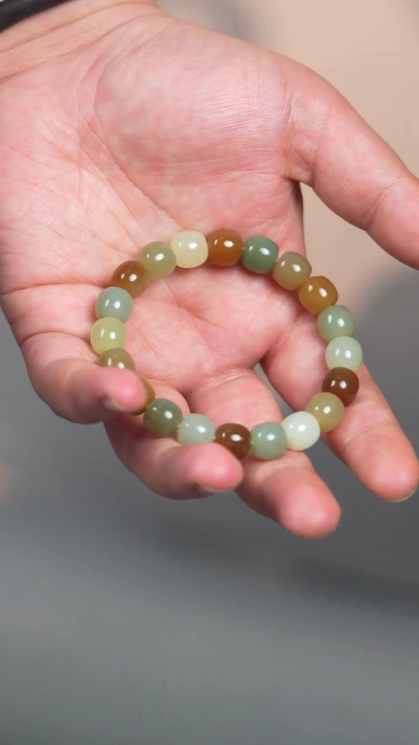 未镶嵌手链和田玉10mm且末老型金山料多宝