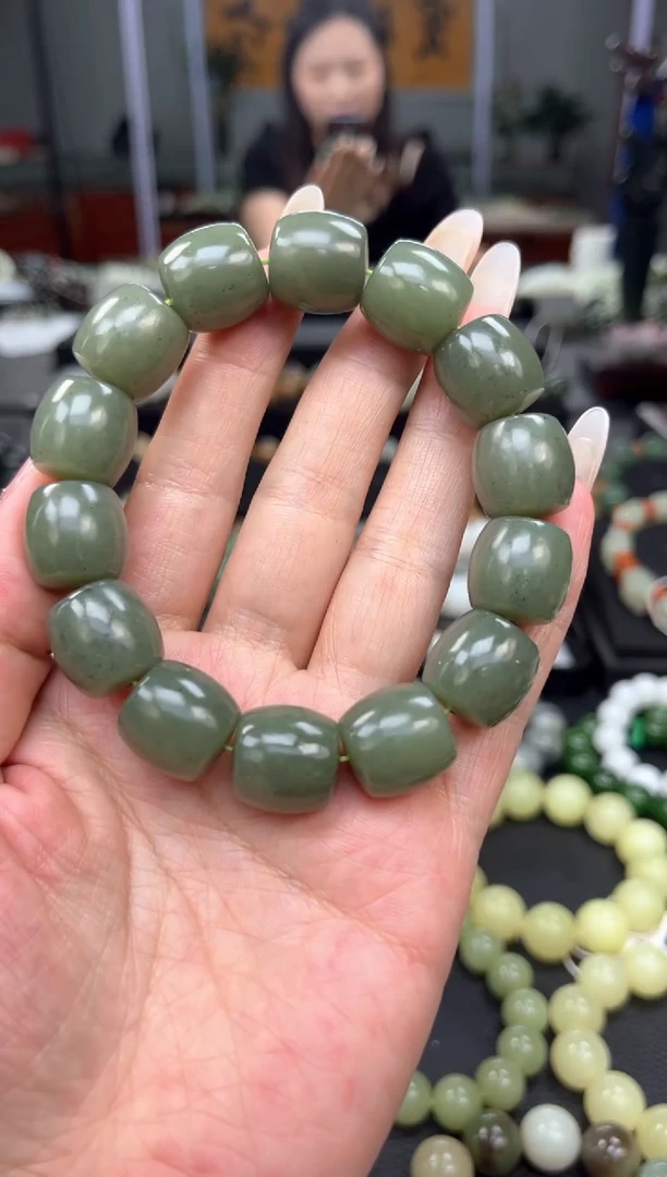 手串未镶嵌和田玉新疆若羌青黄口卡15+