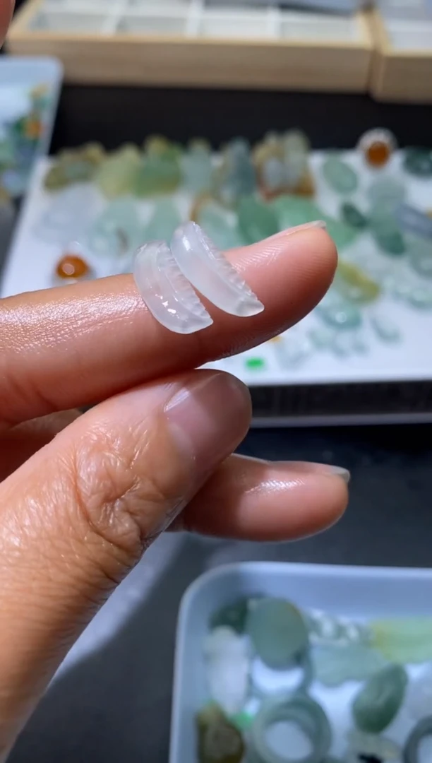 【闪购商品】定制翡翠未镶嵌翡翠毛货~