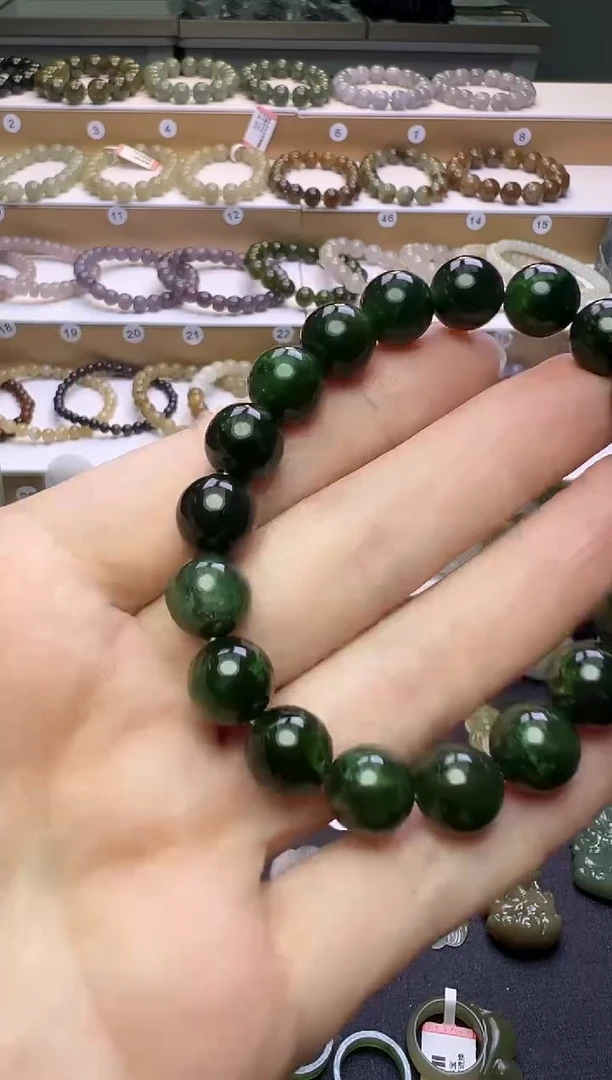 颈饰未镶嵌和田玉34号链接有包容卡10mm