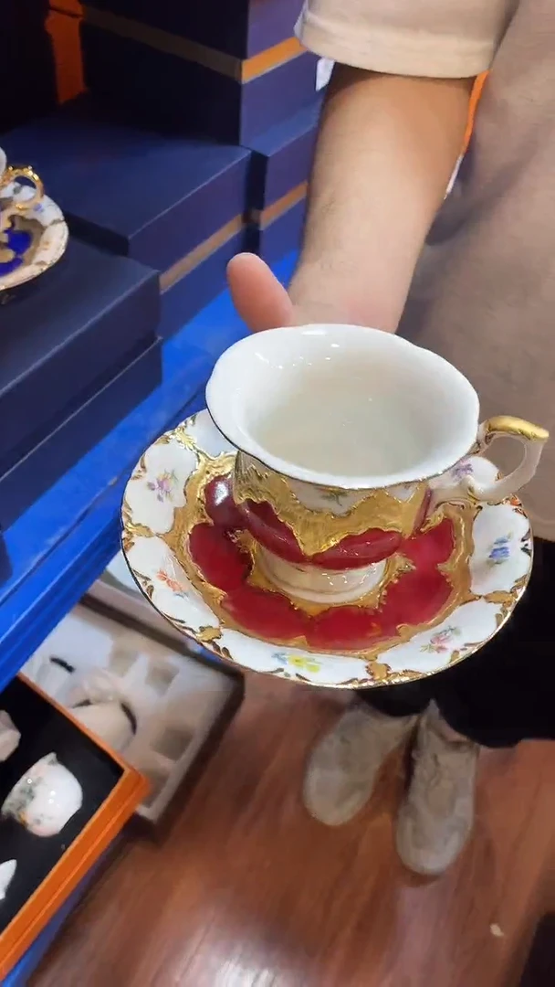 杯鸿辉家品牌瓷器，京东包邮！