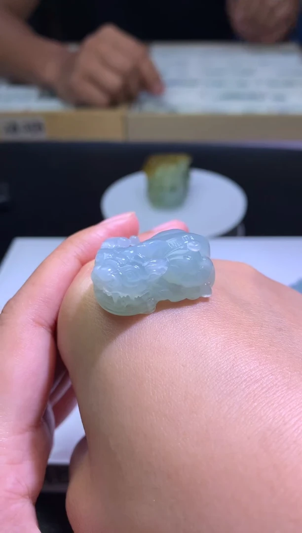 未镶嵌定制翡翠毛货
