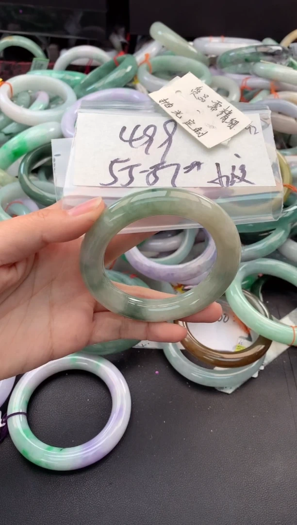 【闪购商品】定制翡翠未镶嵌毛货需精细抛光+多人