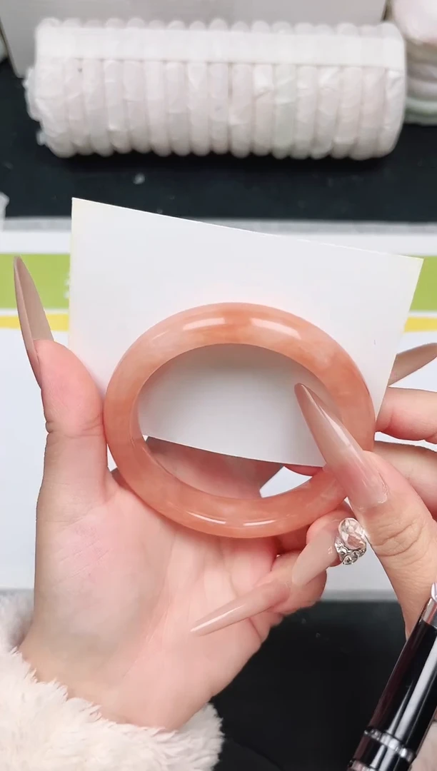 未镶嵌手镯石英质玉50-